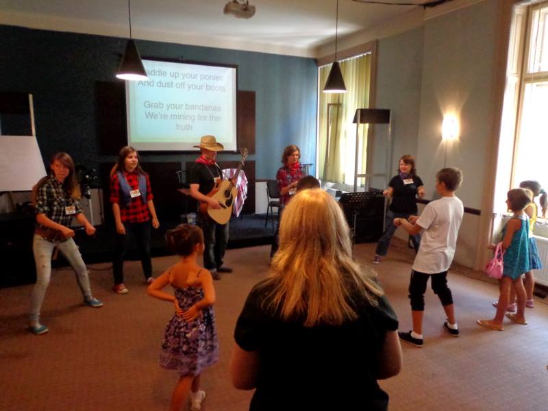 1157461_622864024425171_134543837_n